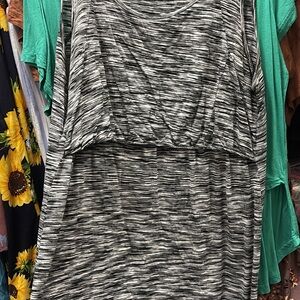 Latched mama active tank XL